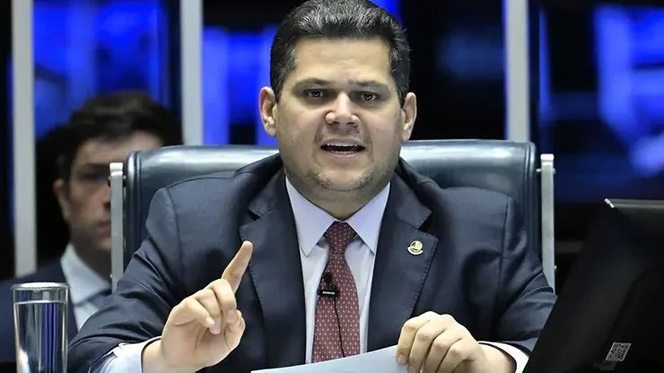 Senado arquiva PEC da Bandidagem após forte reação popular, a rejeição foi unânime na CCJ