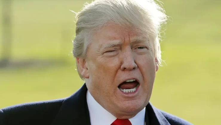 Trump barra entrada de cidadãos nos EUA