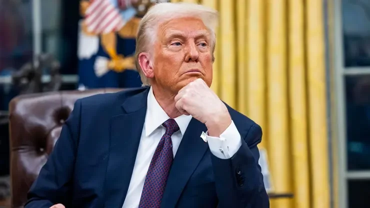 Trump impõe tarifa de 50% sobre exportações brasileiras e agrava tensão com o Brasil